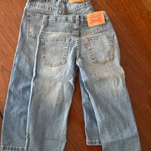 Kids size 5 reg Levi’s lots of 2